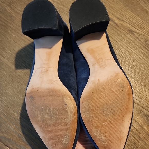 Elegant Navy Suede Women's Heels - Picture 3 of 5